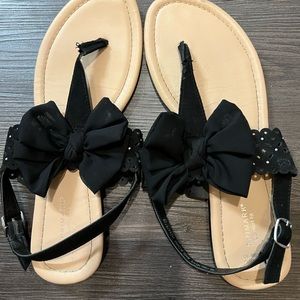 Black sandals